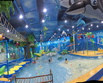 小型室內(nèi)水上樂園定制案例 小型室內(nèi)水上樂園定制案例